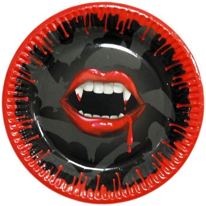 Тарелка с клыками вампира