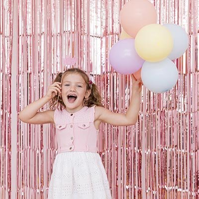 Фотозоны и плакаты