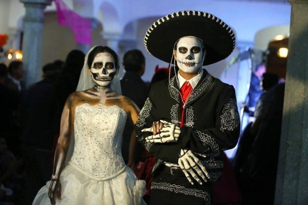 День Мертвых: что одеть на вечеринку в мексиканском стиле? - фото 3 | 4Party