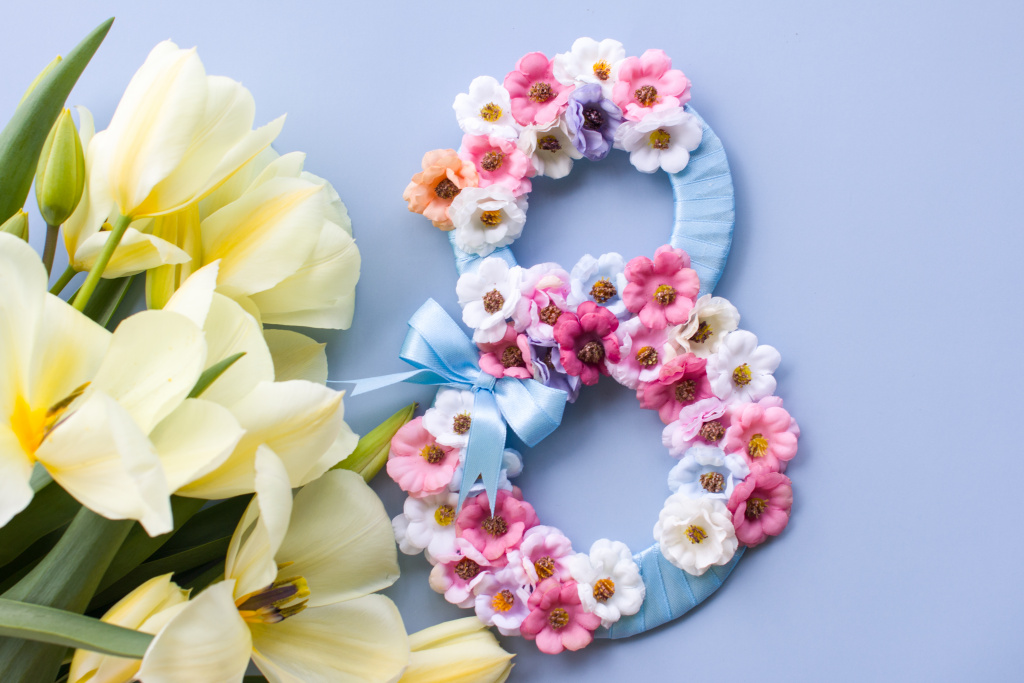 Что подарить внучке на 8 марта - фото 2 | 4Party