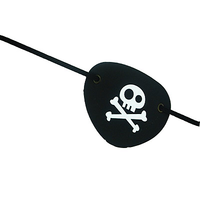 Зачем пираты носили на глазу повязку?