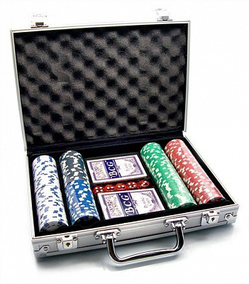 Покерний набір 200 фішок з номіналом