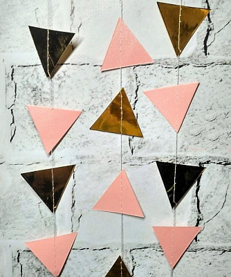Гірлянда Трикутники (рожево-золота) 2,5 м