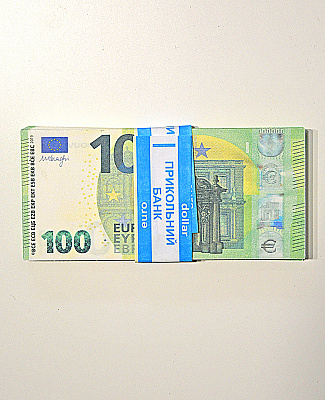Пачка 100 євро (сувенірні)