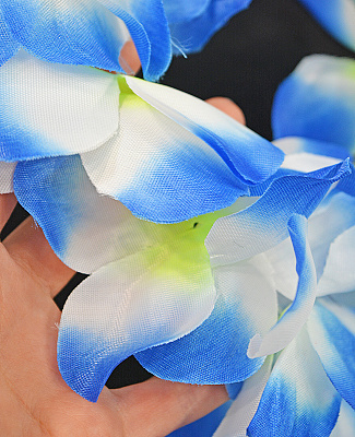 Леи гавайские Алоха (бело-синие)